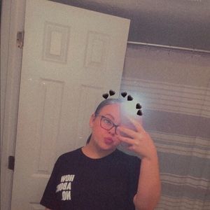 Meet your Posher, Alix